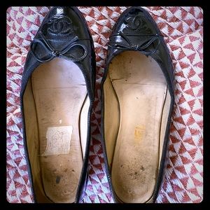 Black Chanel ballet flats